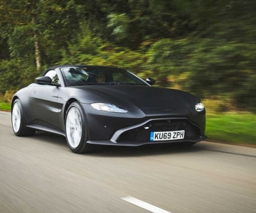 Aston Martin Vantage Roadster