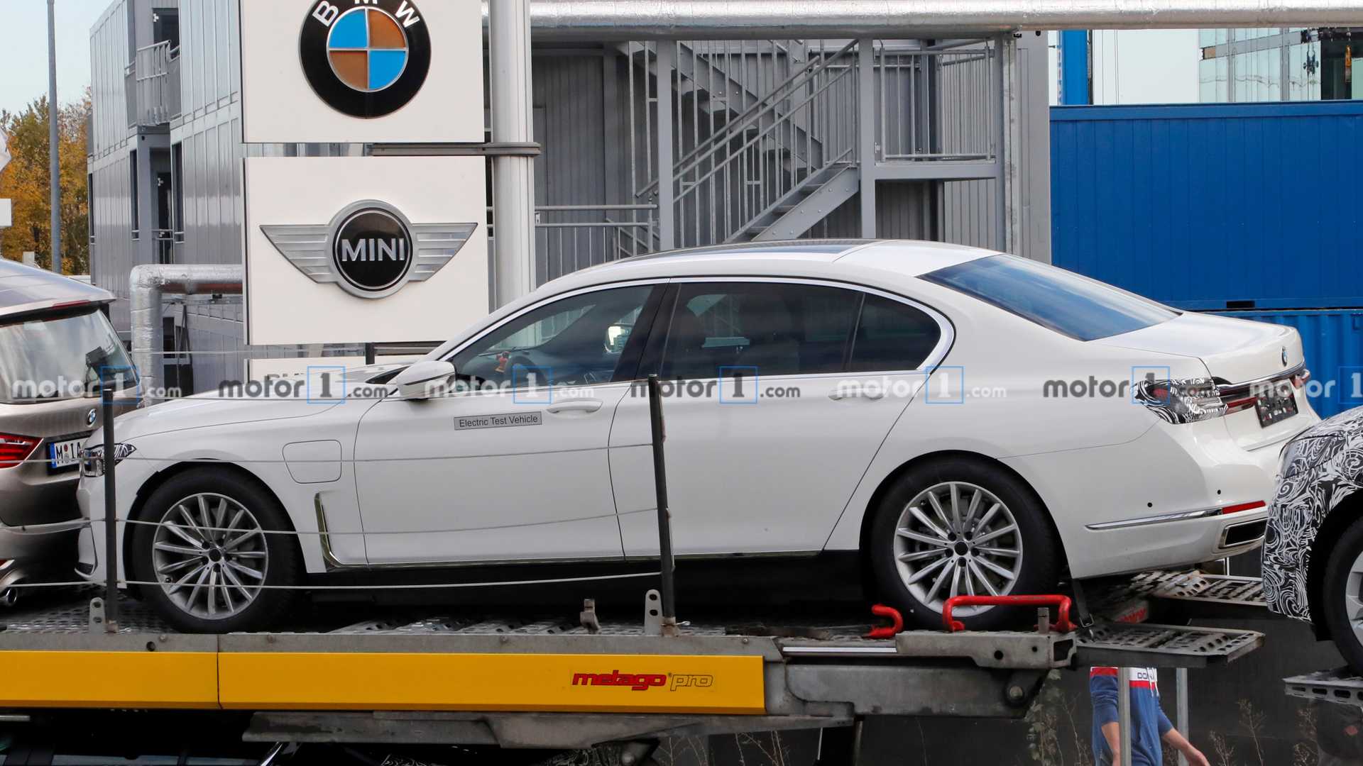 Novo BMW Série 7 elétrico em testes