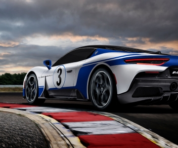 Maserati MC20