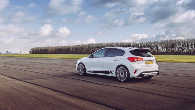 Ford Focus ST M365 by Mountune