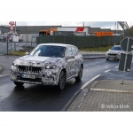 Foto espia BMW iX1
