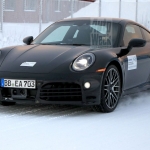 Porsche 911 facelift spyshots
