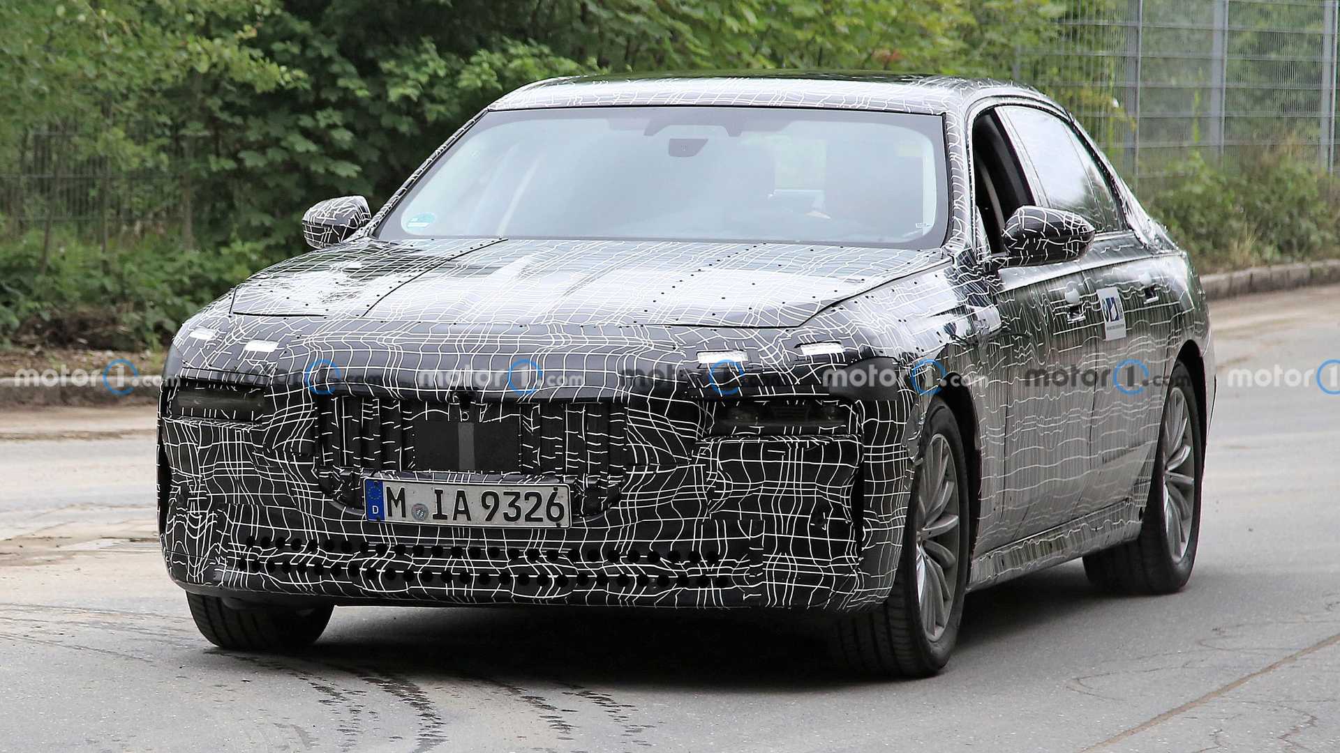 Foto espia do novo BMW Série 7