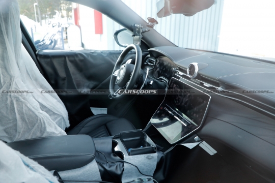Foto espia d interior do Maserati Grecale