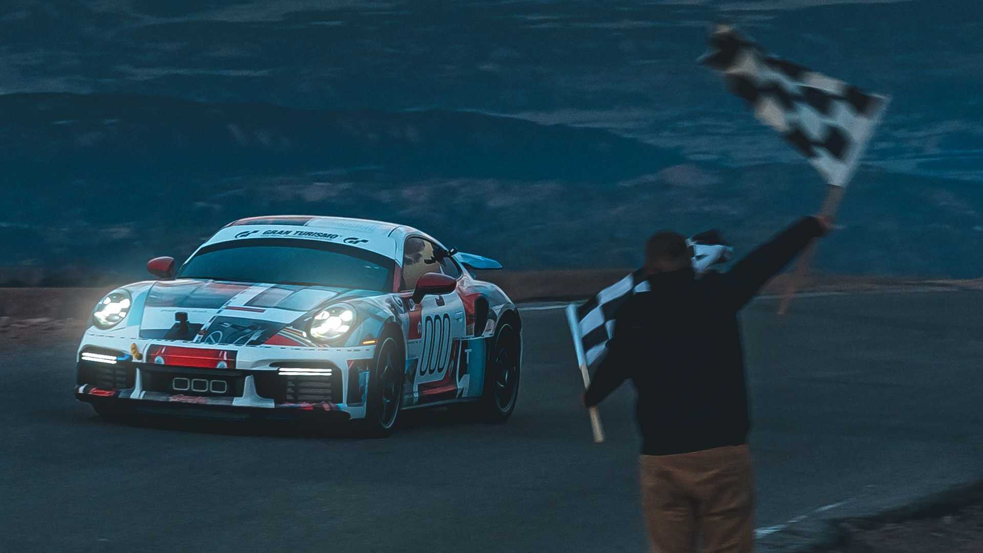Porsche 911 Turbo S Pikes Peak