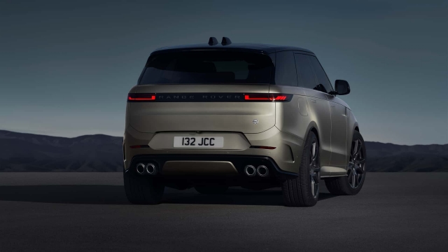 Range Rover Sport SV