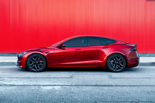 Tesla Model S Plaid Track Package