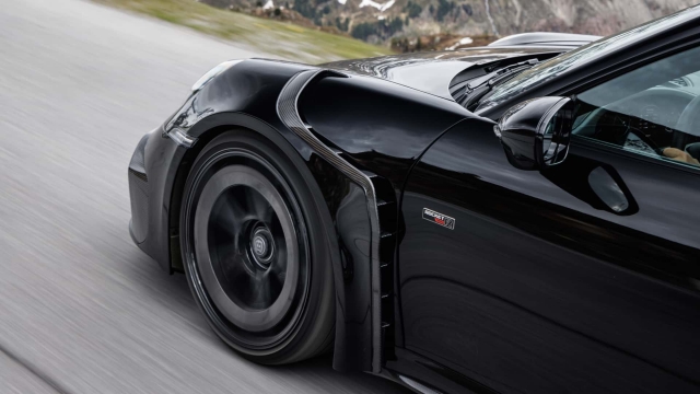 Brabus 900 Rocket R