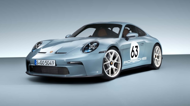 Porsche 911 S/T
