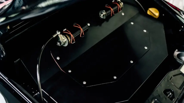 Sacrilege Motors Porsche 911 964