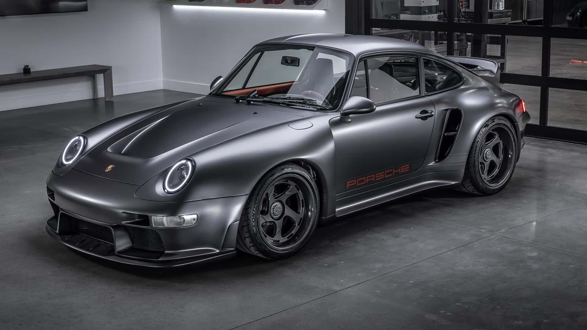 Gunther Werks Touring Turbo Edition Coupé based on Porsche 911 993