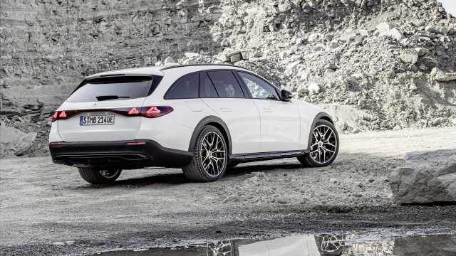 Mercedes-Benz E-Class All-Terrain
