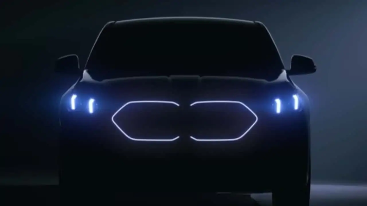 Teaser BMW iX2