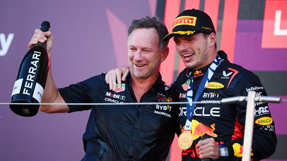 Red Bull celebra novo título de construtores