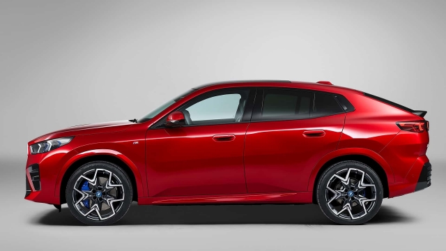 BMW iX2