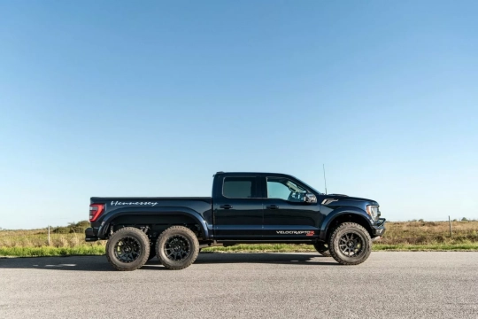 Hennessey Ford F-150 Raptor R 6x6