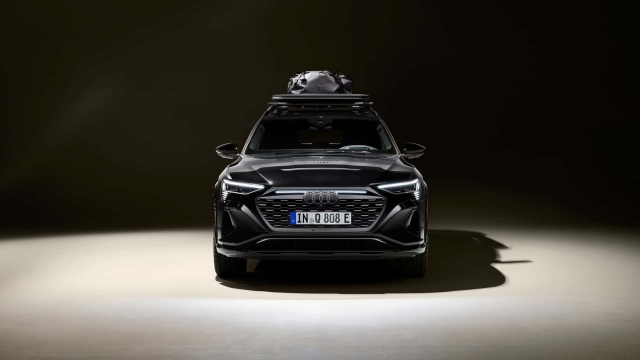 Audi Q8 E-Tron Edition Dakar