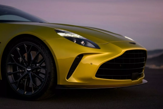 Aston Martin Vantage