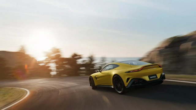 Aston Martin Vantage