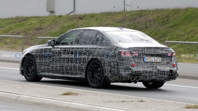 Foto espia do BMW M5 (Motor1)