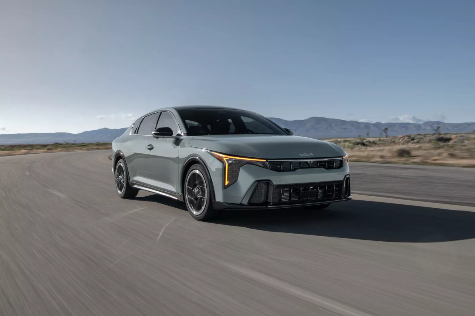 Kia K4