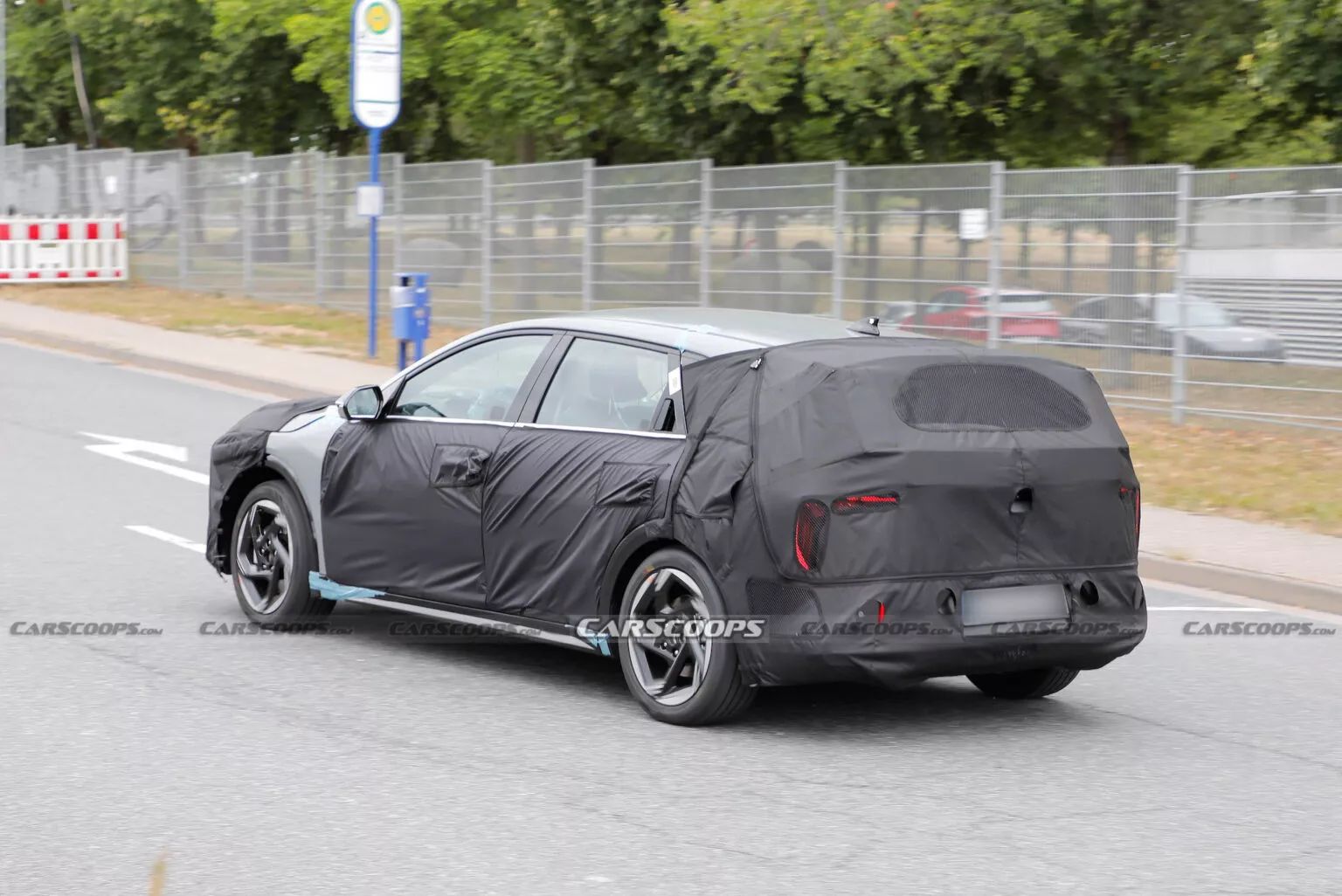 Kia K4 (Carscoops)