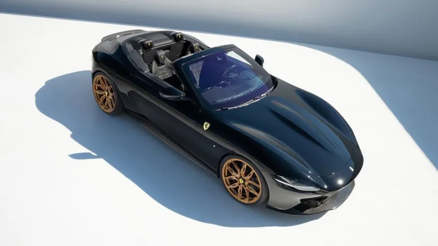 Ferrari Roma Spider by Novitec