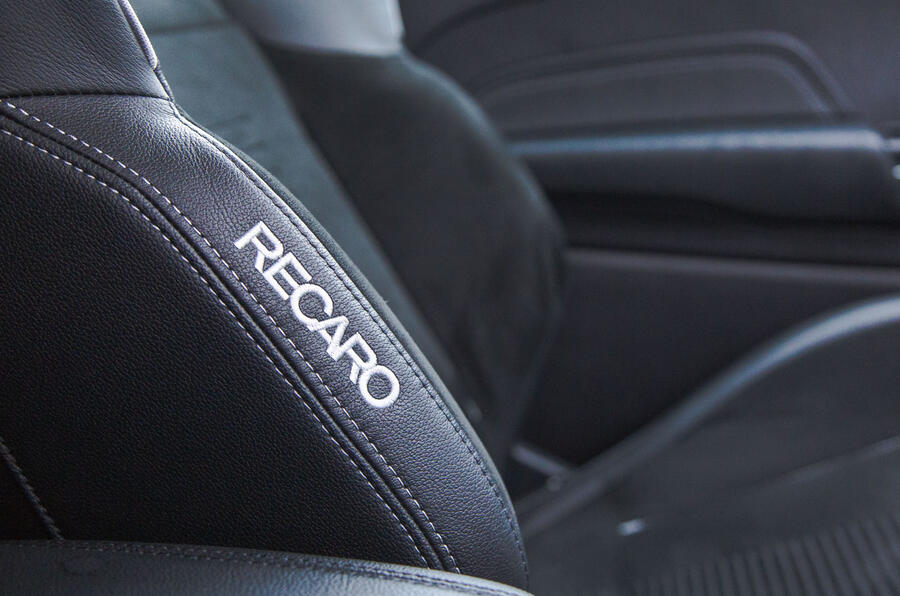 bancos Recaro do Ford Fiesta ST