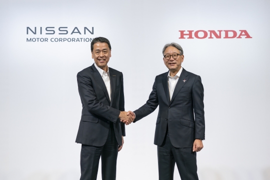 Nissan e Honda juntas