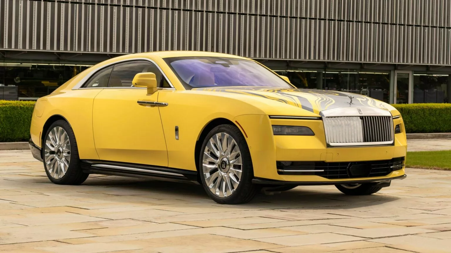 Rolls-Royce Spectre Semaphore