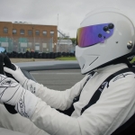 Stig a conduzir o Ariel Atom