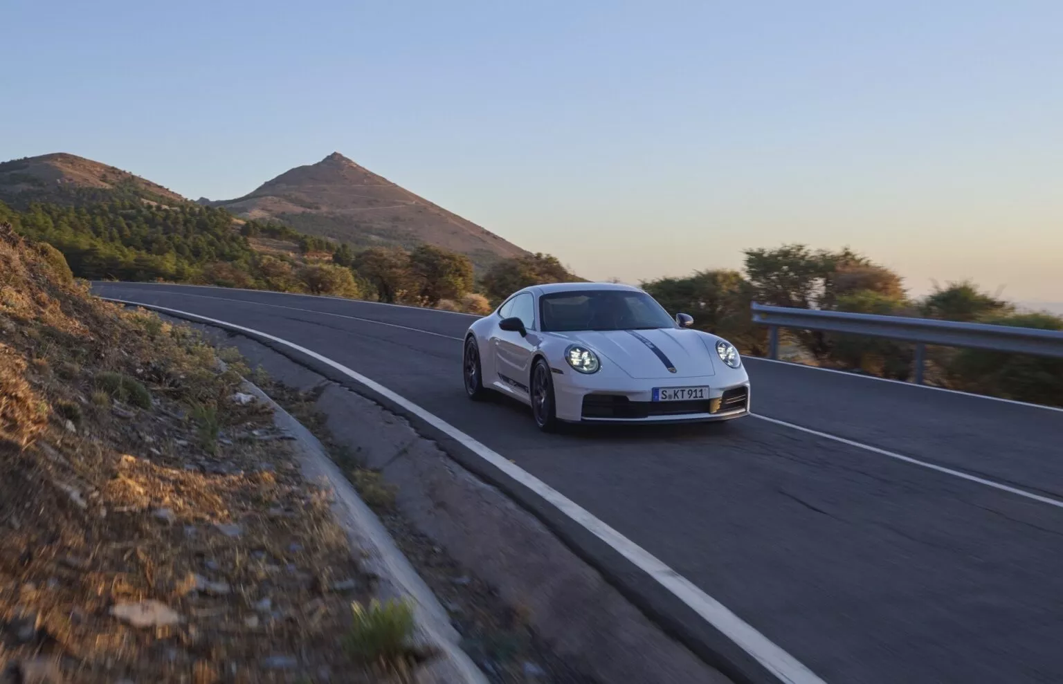 Porsche 911 Carrera T Coupé