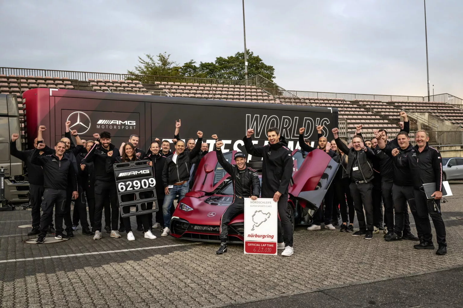 Mercedes-AMG One no Nordschleife