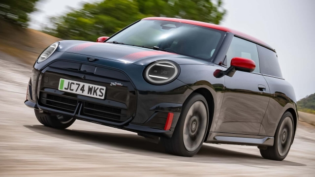 Mini John Cooper Works Electric