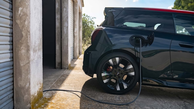 Mini John Cooper Works Electric