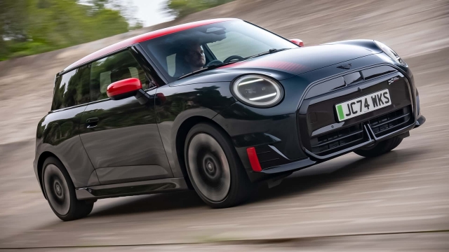 Mini John Cooper Works Electric
