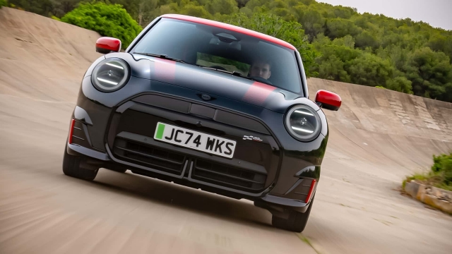 Mini John Cooper Works Electric