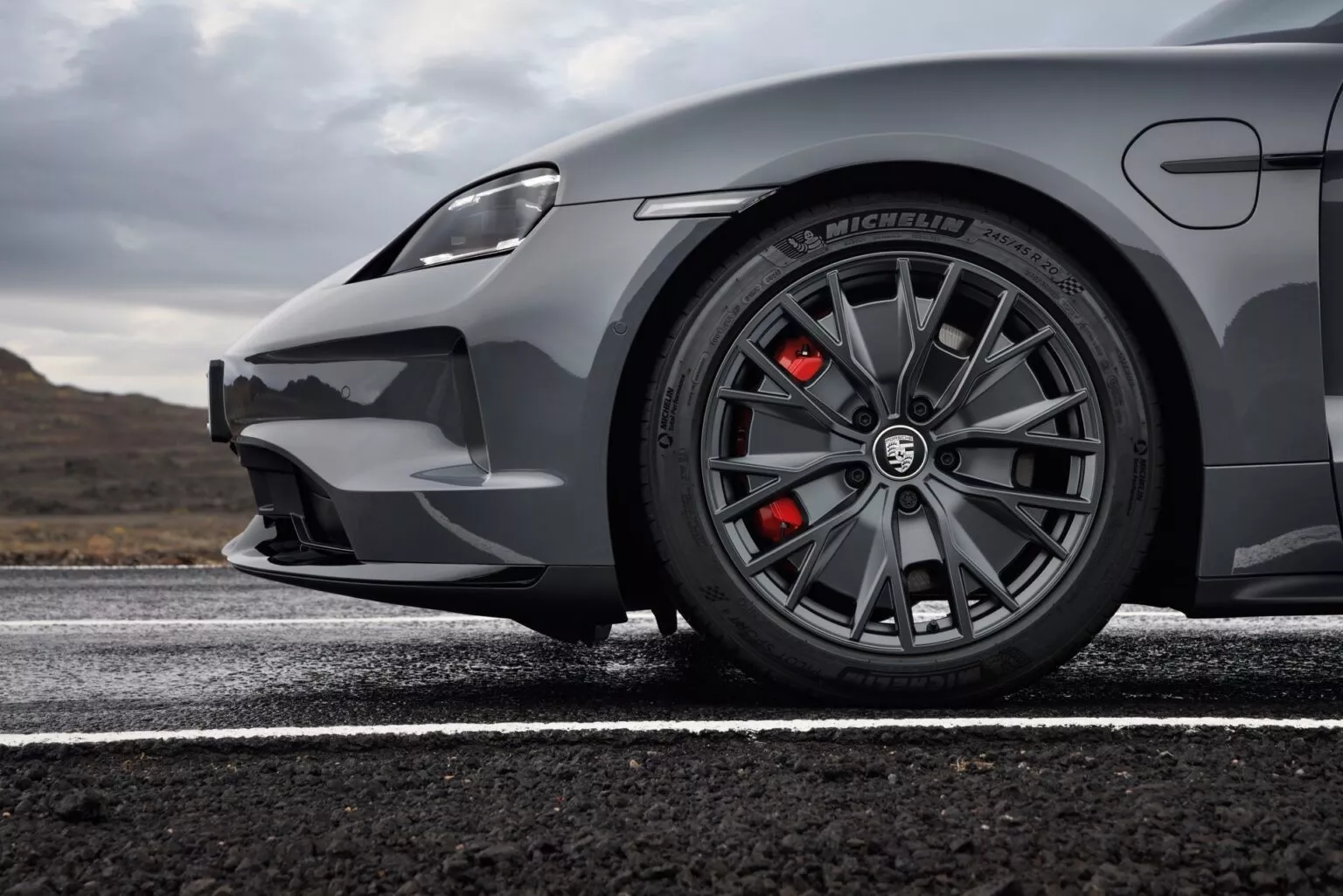 Porsche Taycan GTS