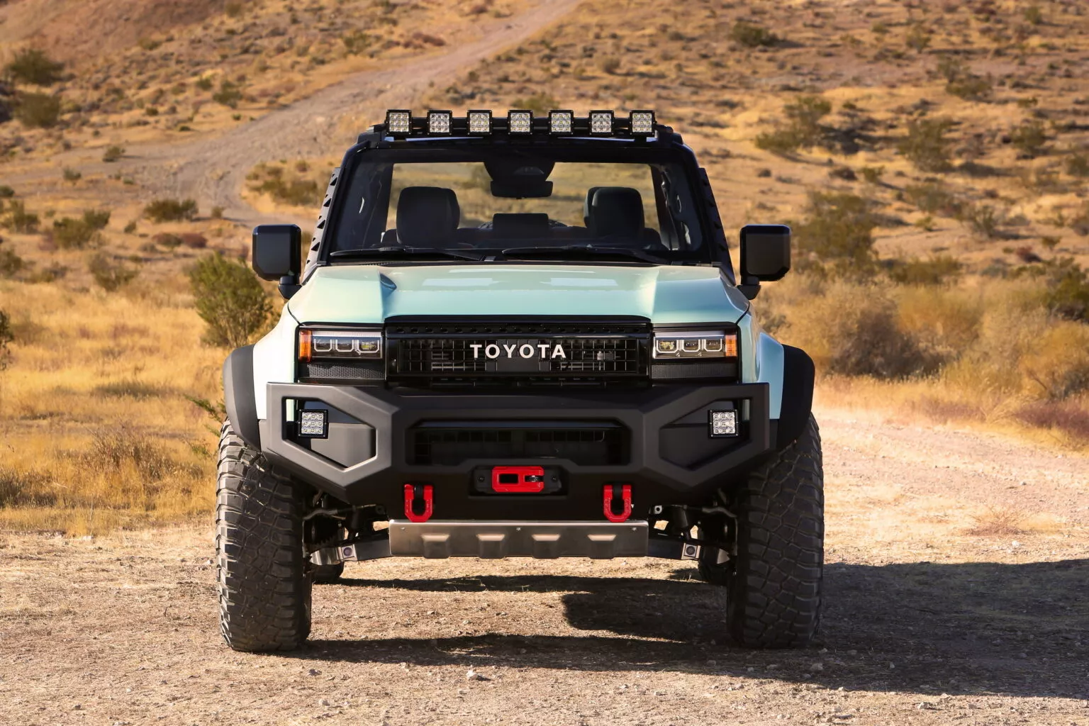 Toyota Land Cruiser ROX concept