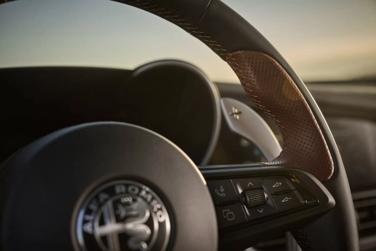 Alfa Romeo Intensa