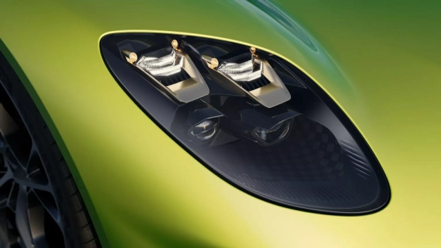 Aston Martin Valhalla