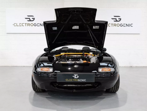 Mazda MX-5 Electrogenic