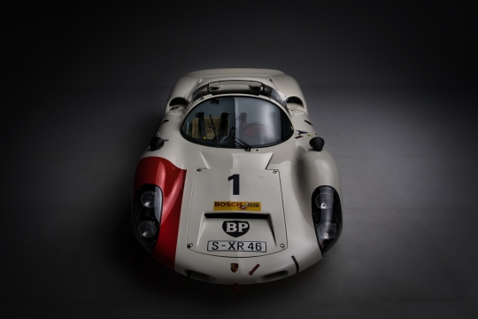 Porsche 910