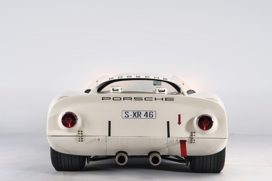 Porsche 910