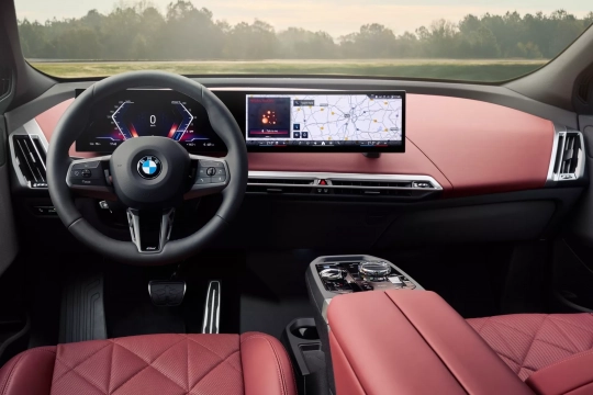 BMW iX facelift
