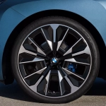 BMW iX facelift
