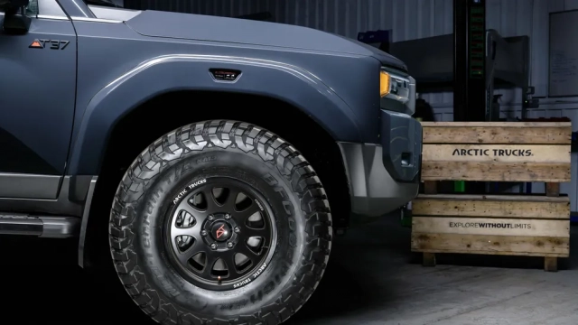 Arctic Trucks AT37