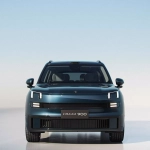 Lynk & Co 900