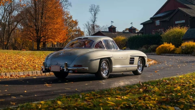Mercedes-Benz 300SL Gullwing