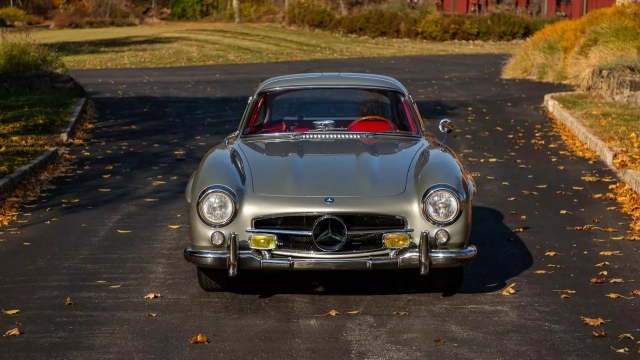 Mercedes-Benz 300SL Gullwing